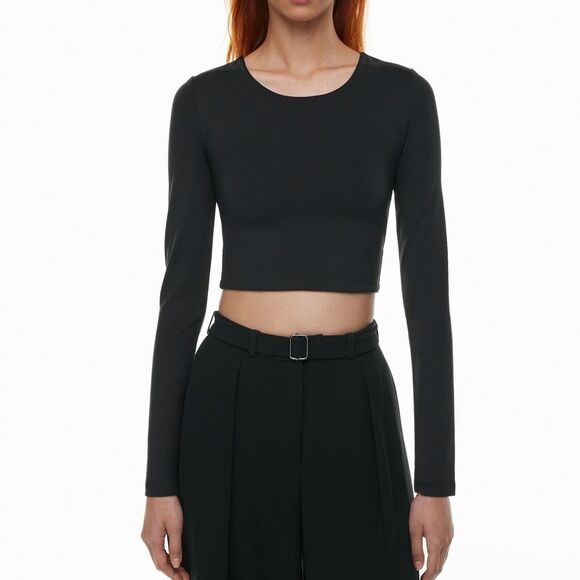 Babaton Tops - Babaton • Aritizia contour crew neck long sleeve